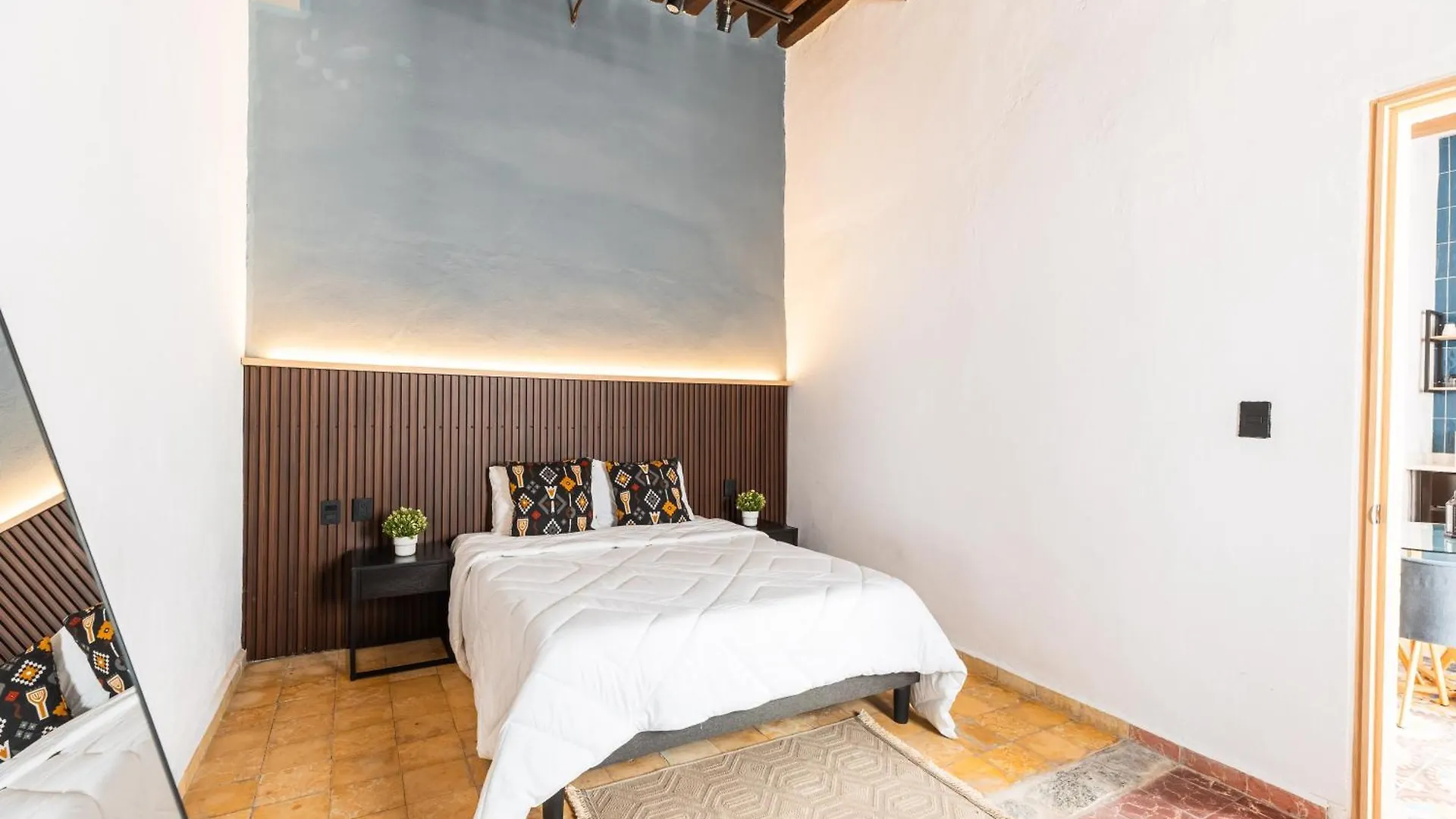 Casa 212 Con Wifi Alta Velocidad Y Estacionamiento Daire Puebla